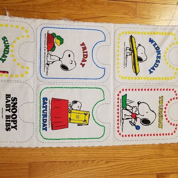 Vintage Fabric Snoopy Baby Bibs Panel Days of the Week Cotton White Background - Picture 12 of 12